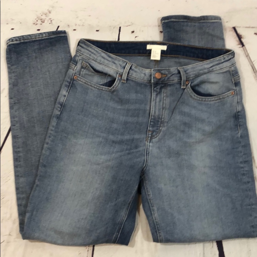 H&M girlfriend jeans